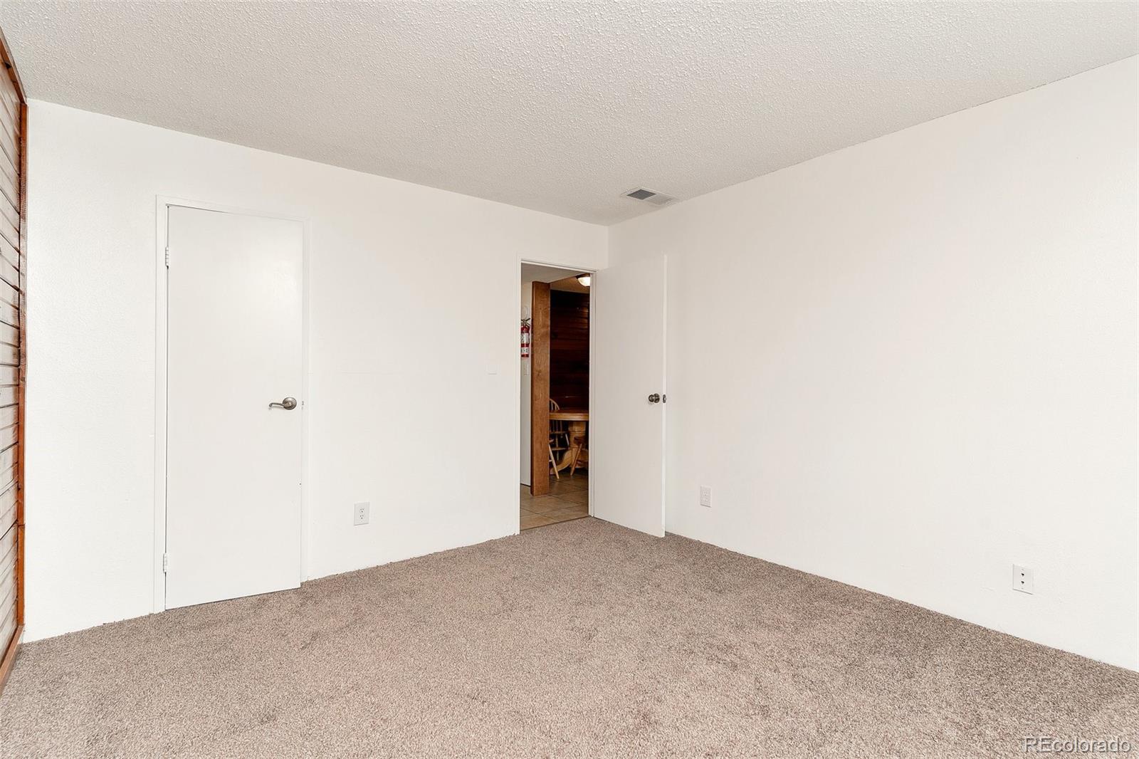 MLS Image #7 for 10211  ura lane,thornton, Colorado