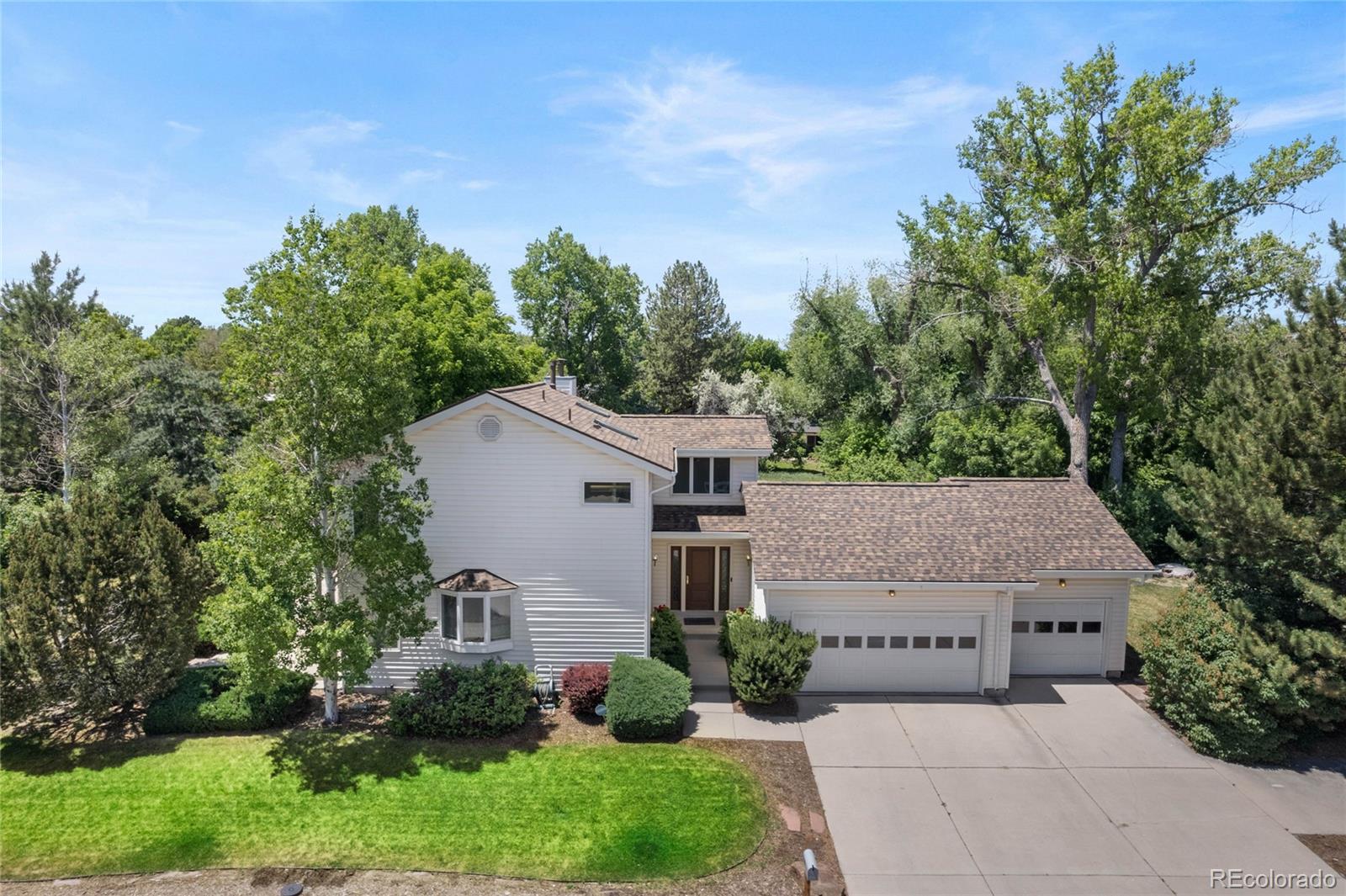 CMA Image for 805 S Geneva Street,Aurora, Colorado