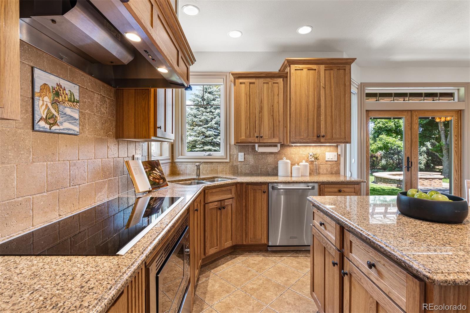 MLS Image #13 for 6675  secretariat drive,niwot, Colorado