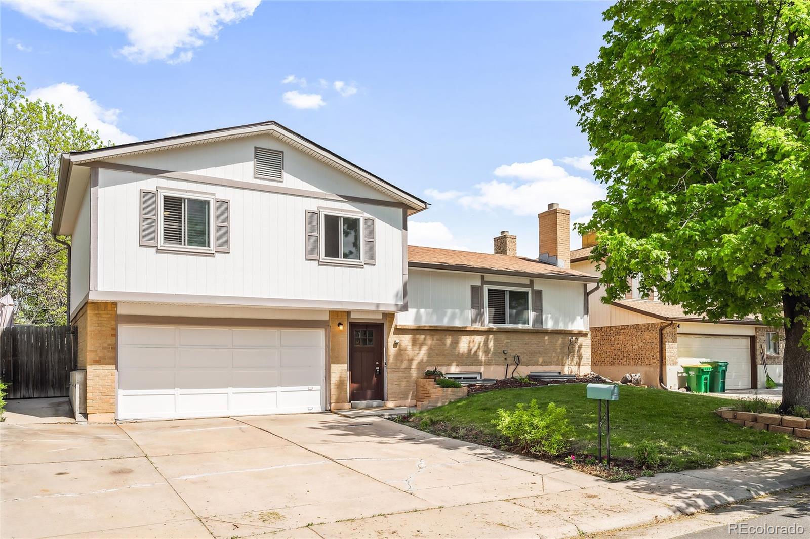 MLS Image #2 for 1624 s dawson way,aurora, Colorado