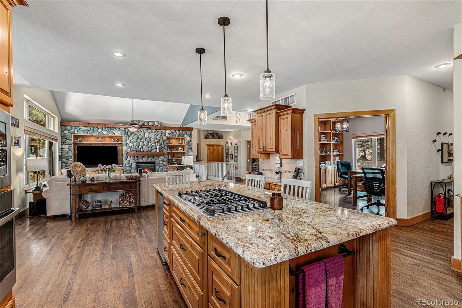 MLS Image #11 for 7149  boreas road,larkspur, Colorado