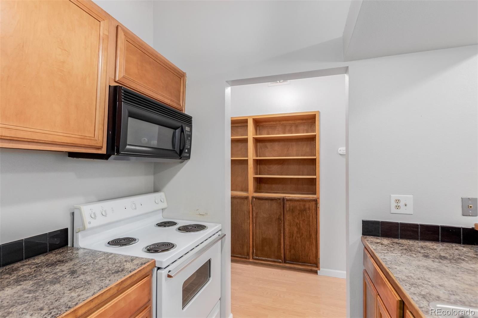 MLS Image #12 for 4273 s salida way,aurora, Colorado