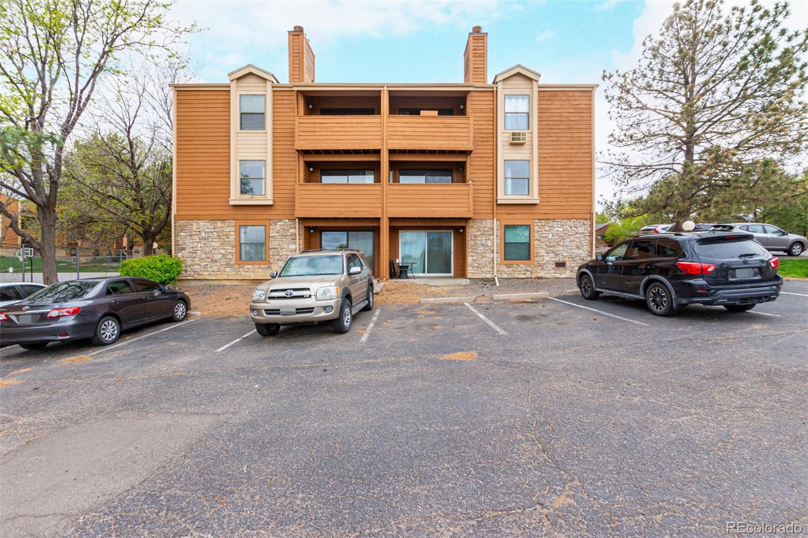 MLS Image #27 for 4273 s salida way,aurora, Colorado