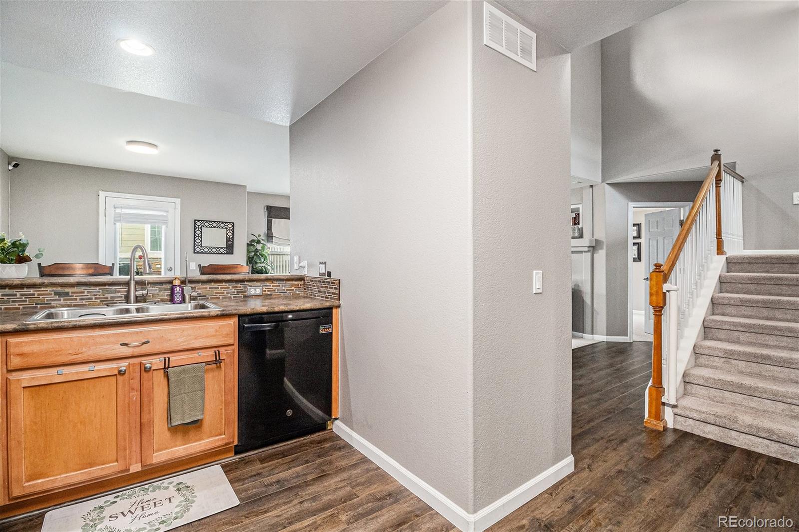 MLS Image #11 for 7536 s quatar way,aurora, Colorado