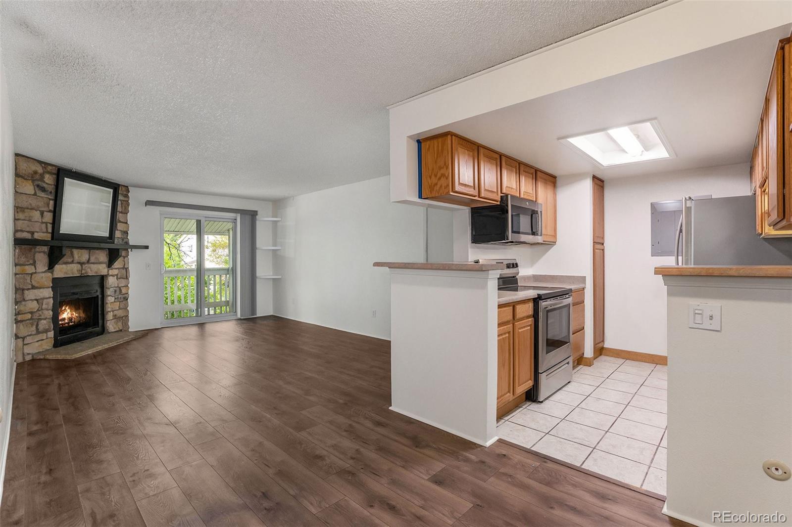 MLS Image #4 for 8555  fairmount drive j208,denver, Colorado