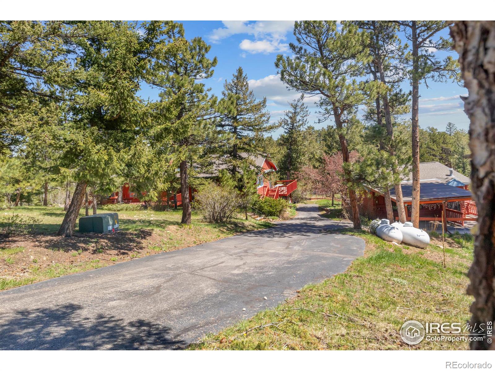 MLS Image #2 for 470  brook circle,boulder, Colorado