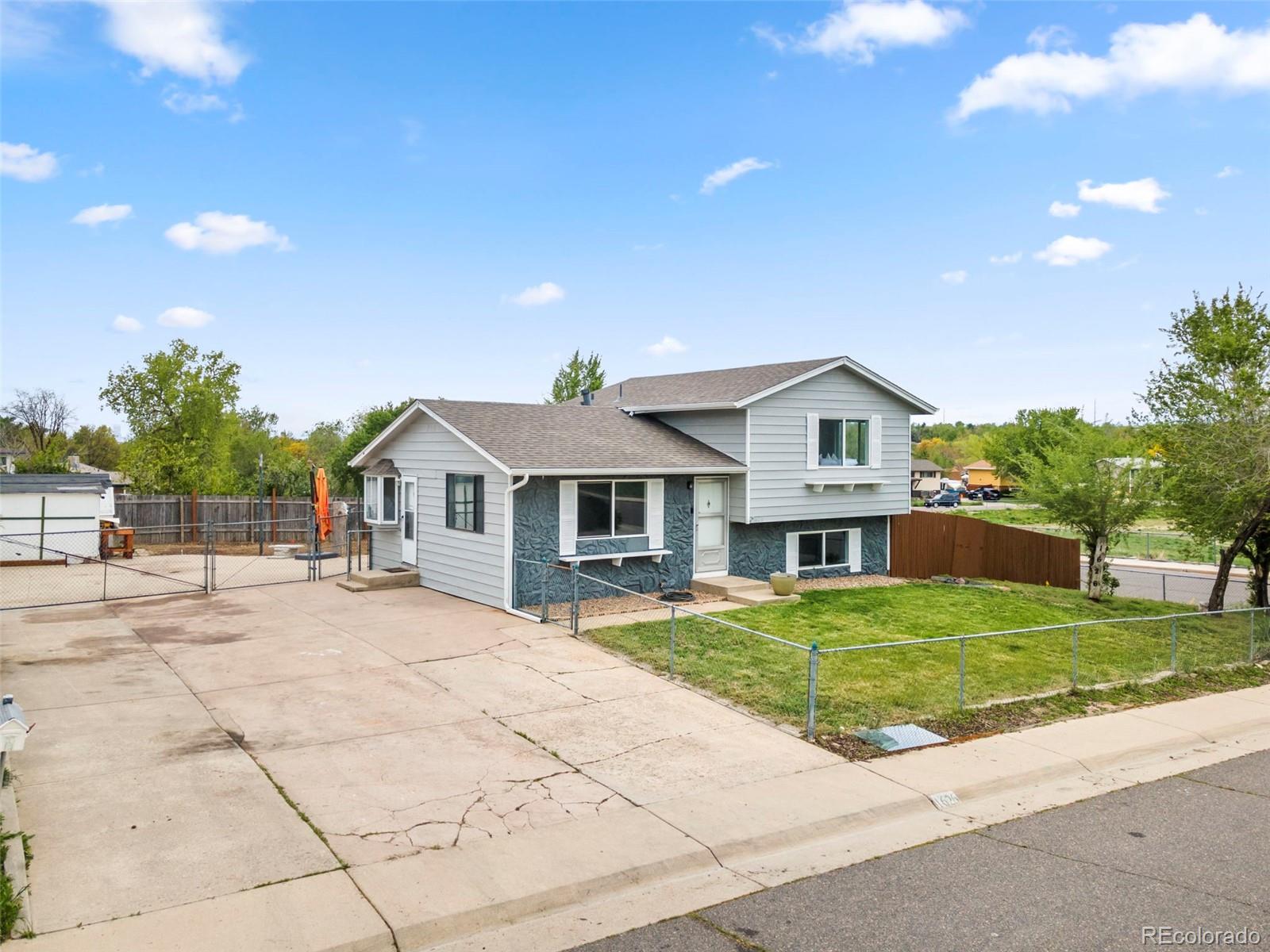 CMA Image for 981 e 66th avenue,Denver, Colorado