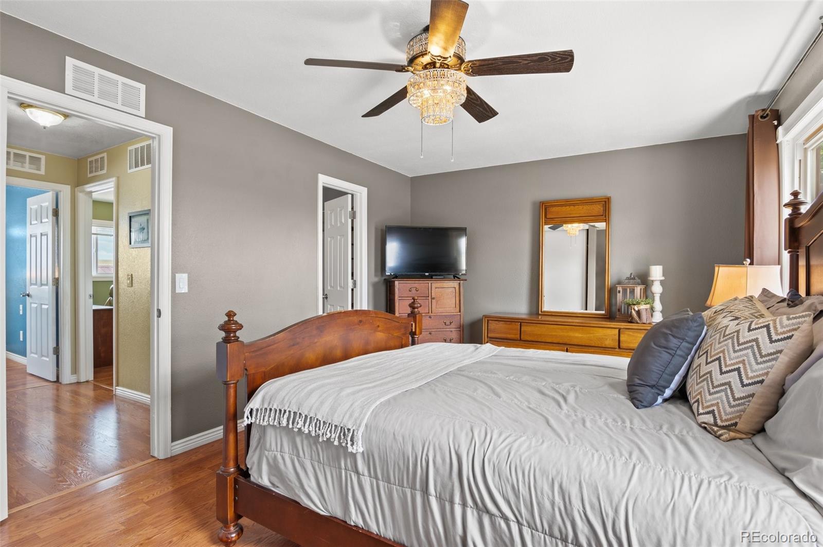 MLS Image #16 for 1692  halifax way,aurora, Colorado