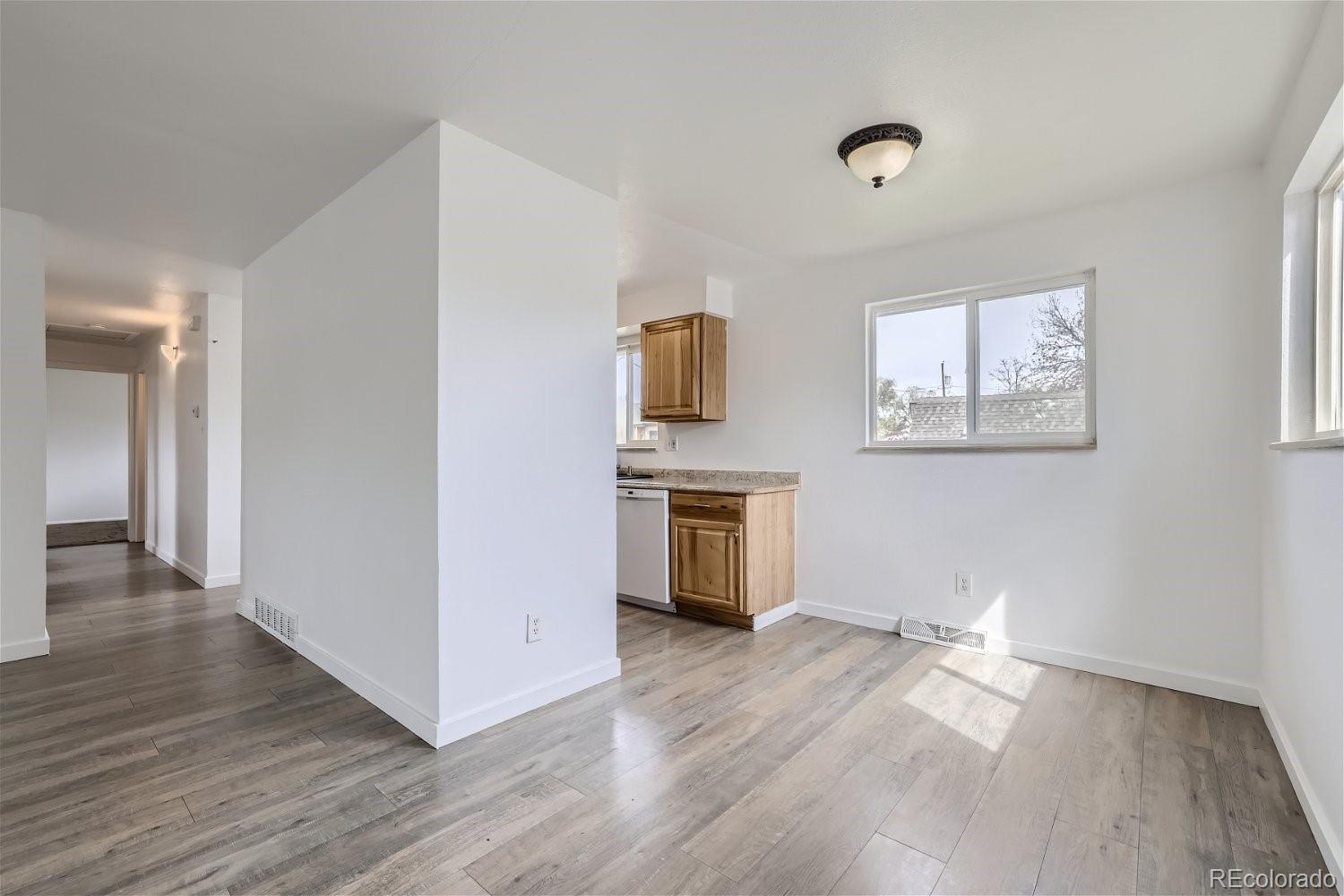 MLS Image #6 for 2475 w vassar avenue,denver, Colorado