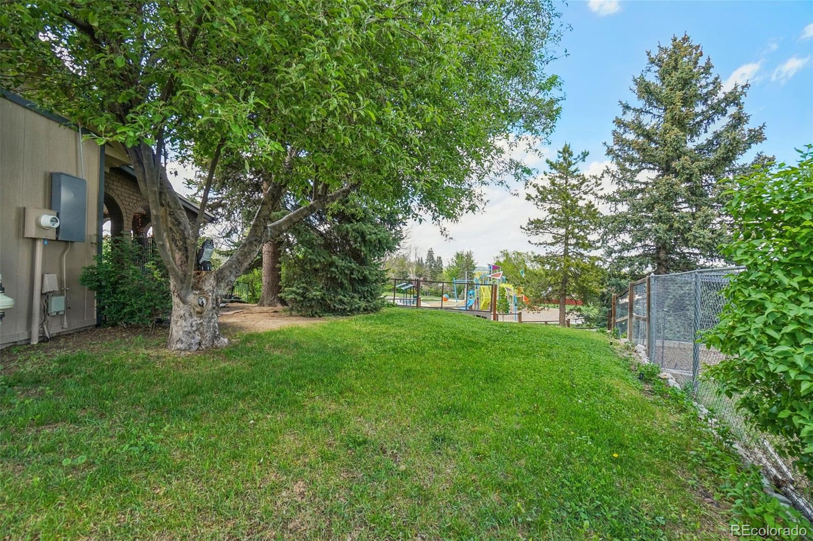 MLS Image #32 for 10657 w layton place,littleton, Colorado