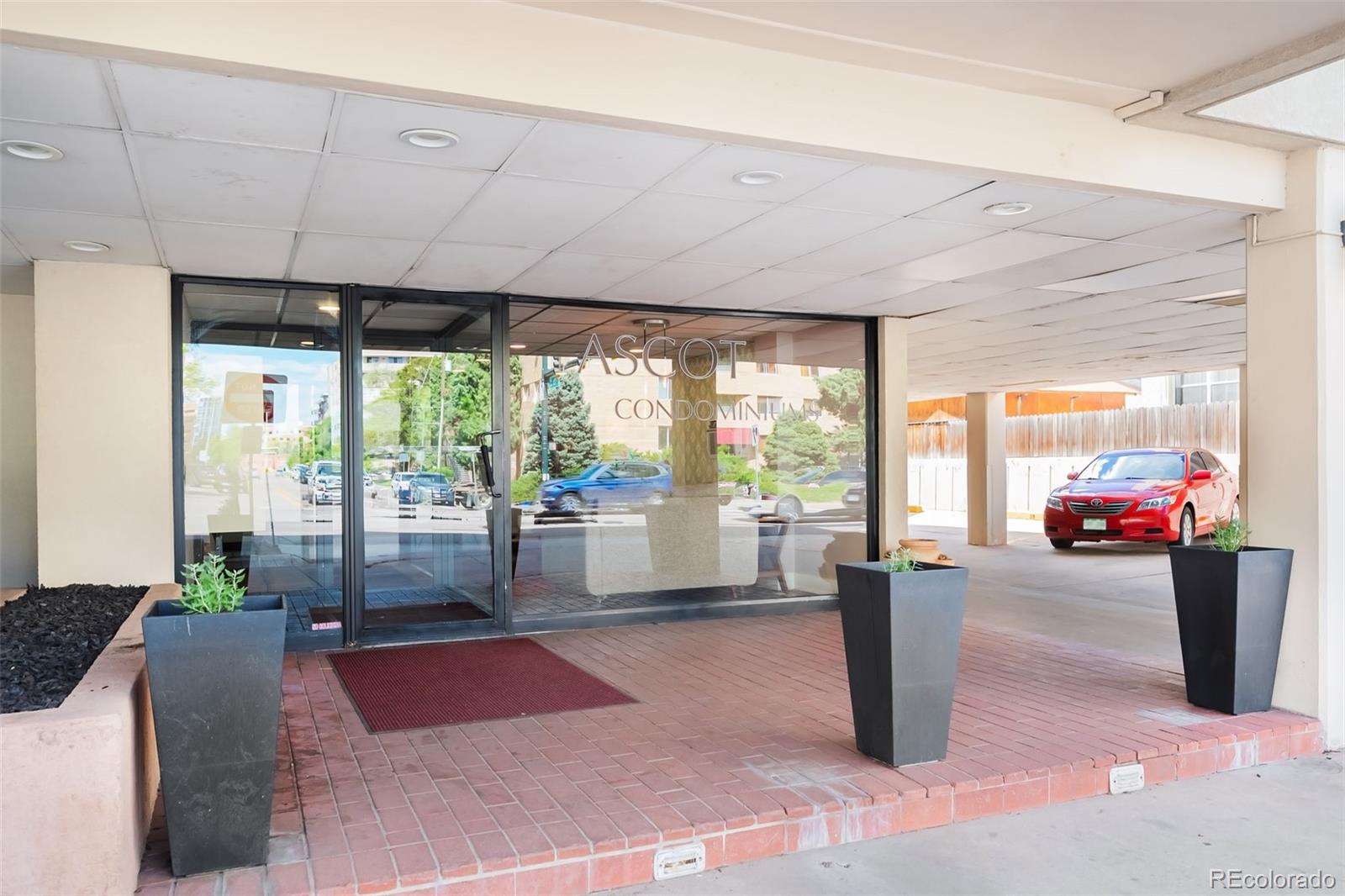 MLS Image #2 for 1035 n colorado boulevard,denver, Colorado