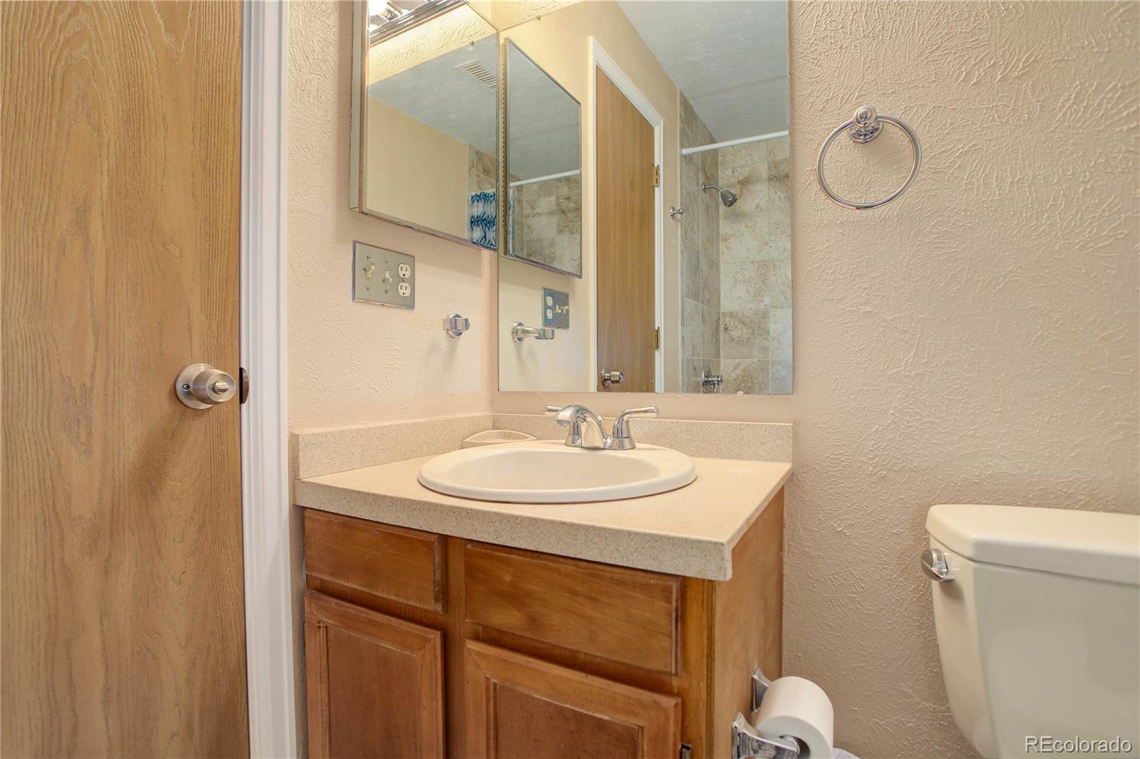 MLS Image #16 for 10467 w 82nd place,arvada, Colorado