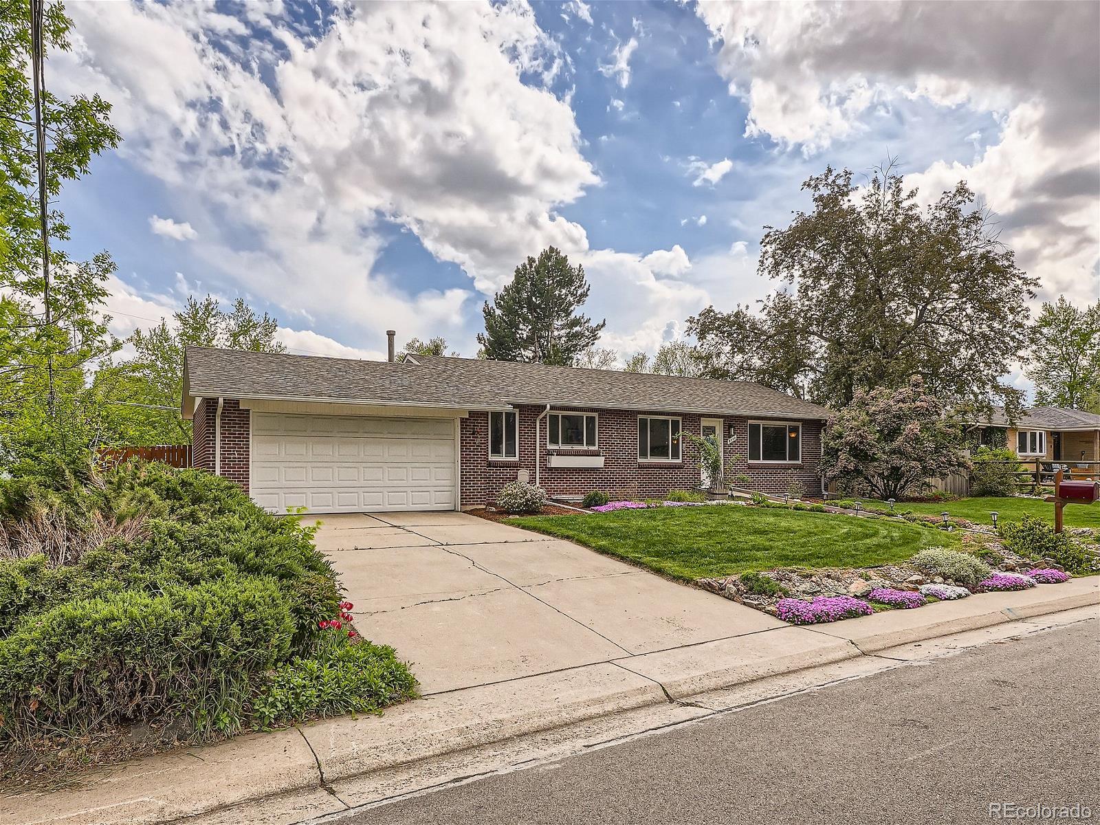 MLS Image #2 for 9260 w 9th avenue,lakewood, Colorado