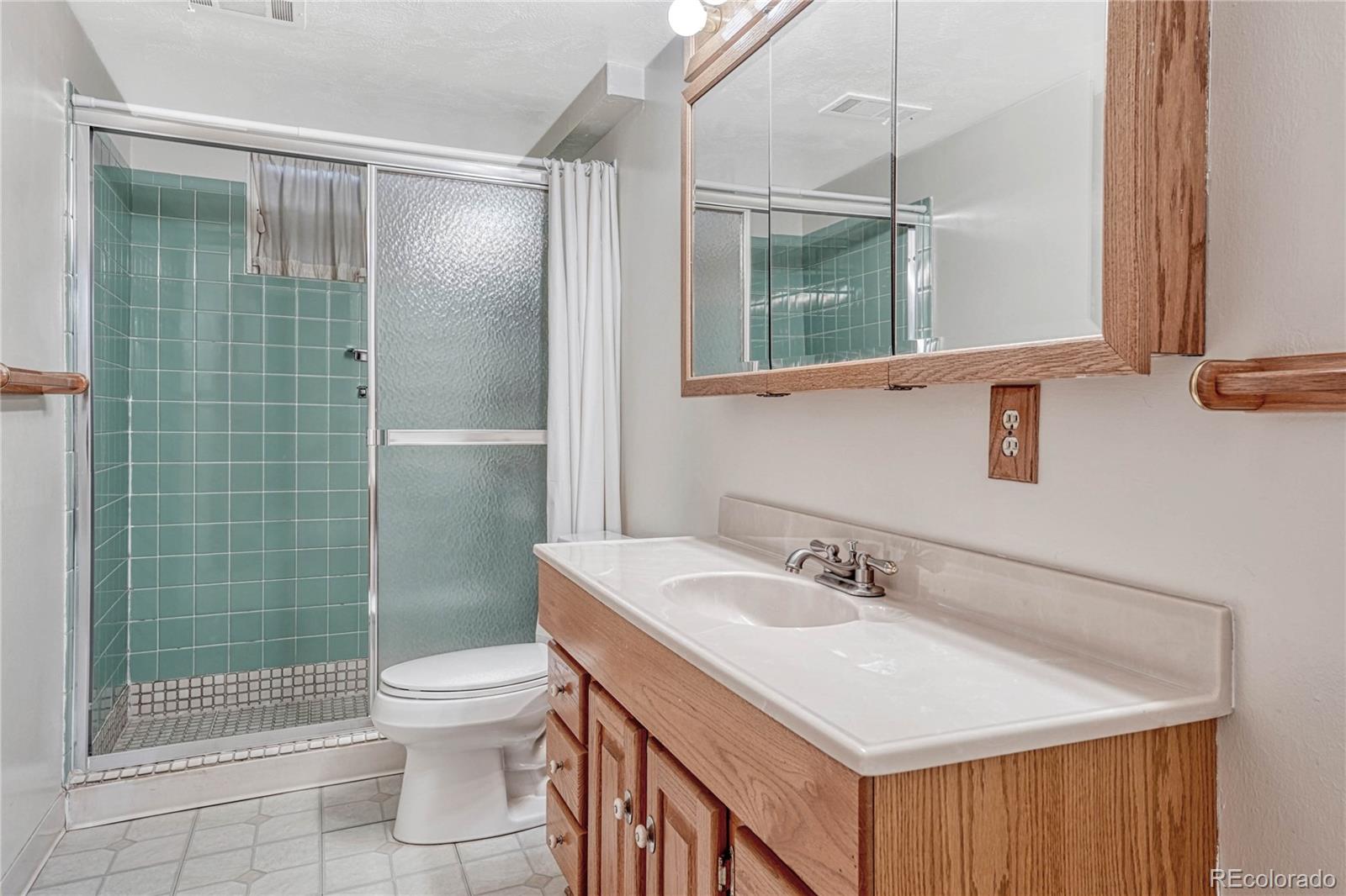 MLS Image #23 for 7742 s vine street,centennial, Colorado