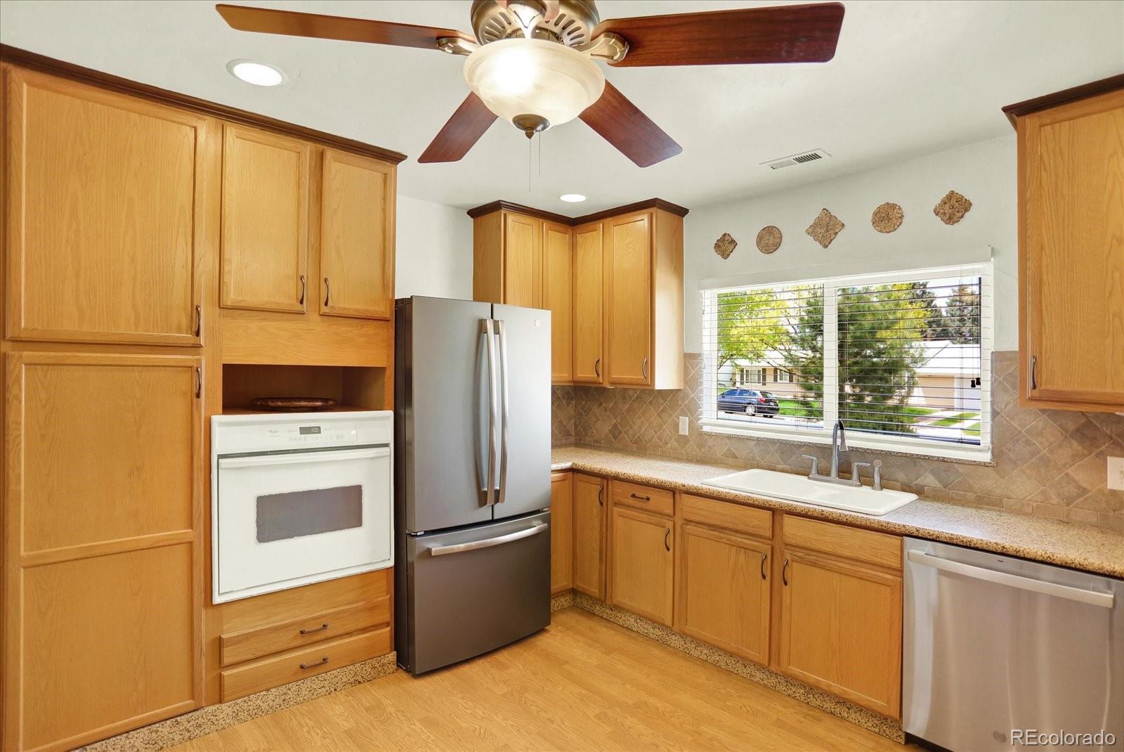 MLS Image #13 for 3366 s flamingo way,denver, Colorado