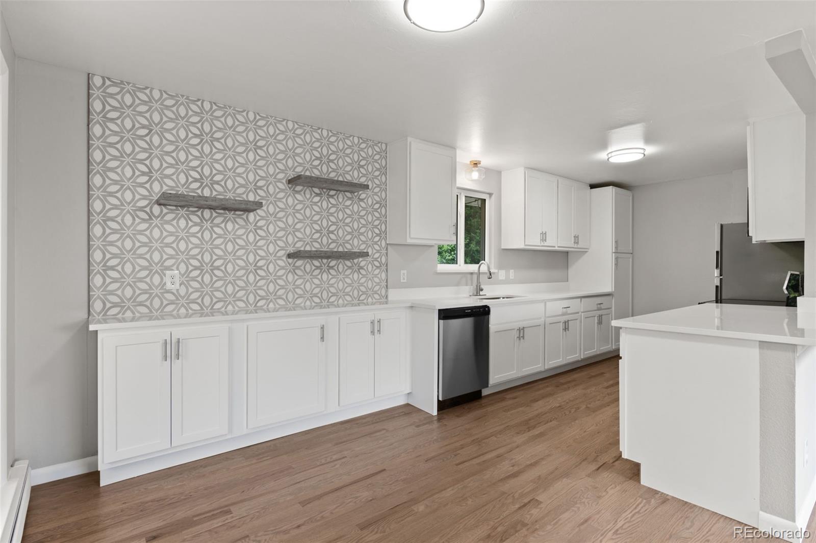 MLS Image #10 for 2641 s tennyson way,denver, Colorado