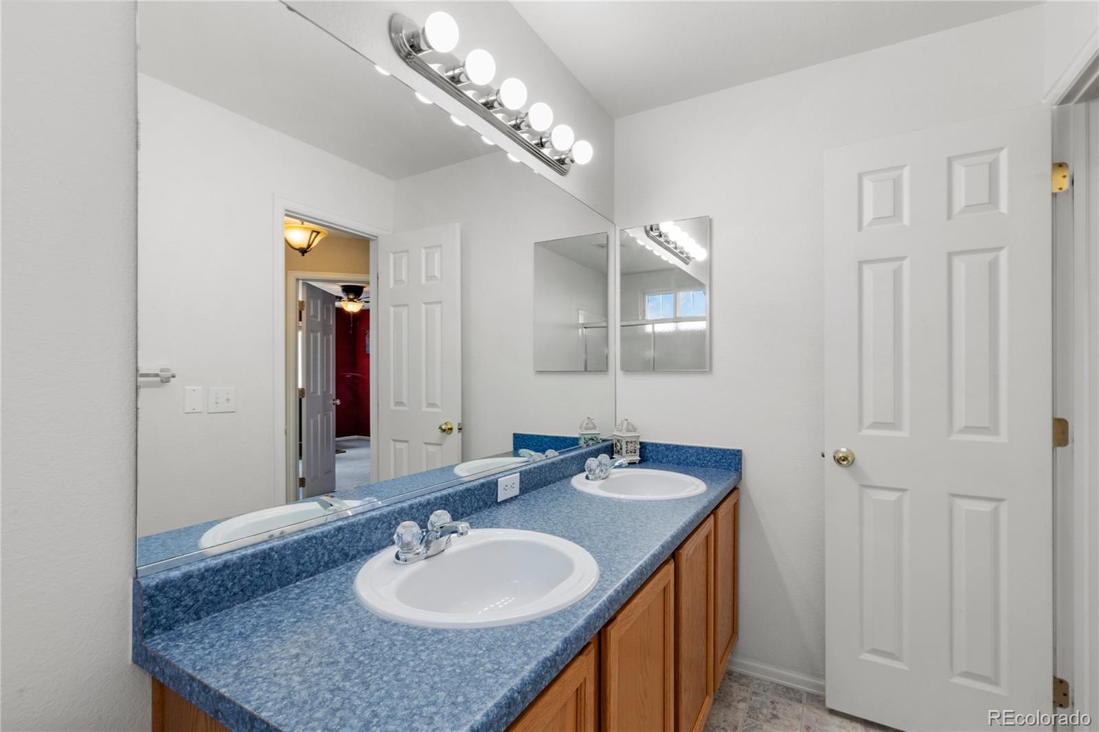 MLS Image #25 for 3007 s lisbon way,aurora, Colorado