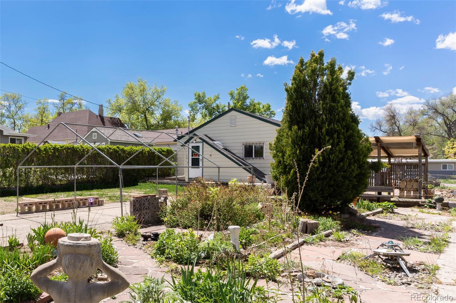 MLS Image #25 for 744 e moreno avenue,colorado springs, Colorado