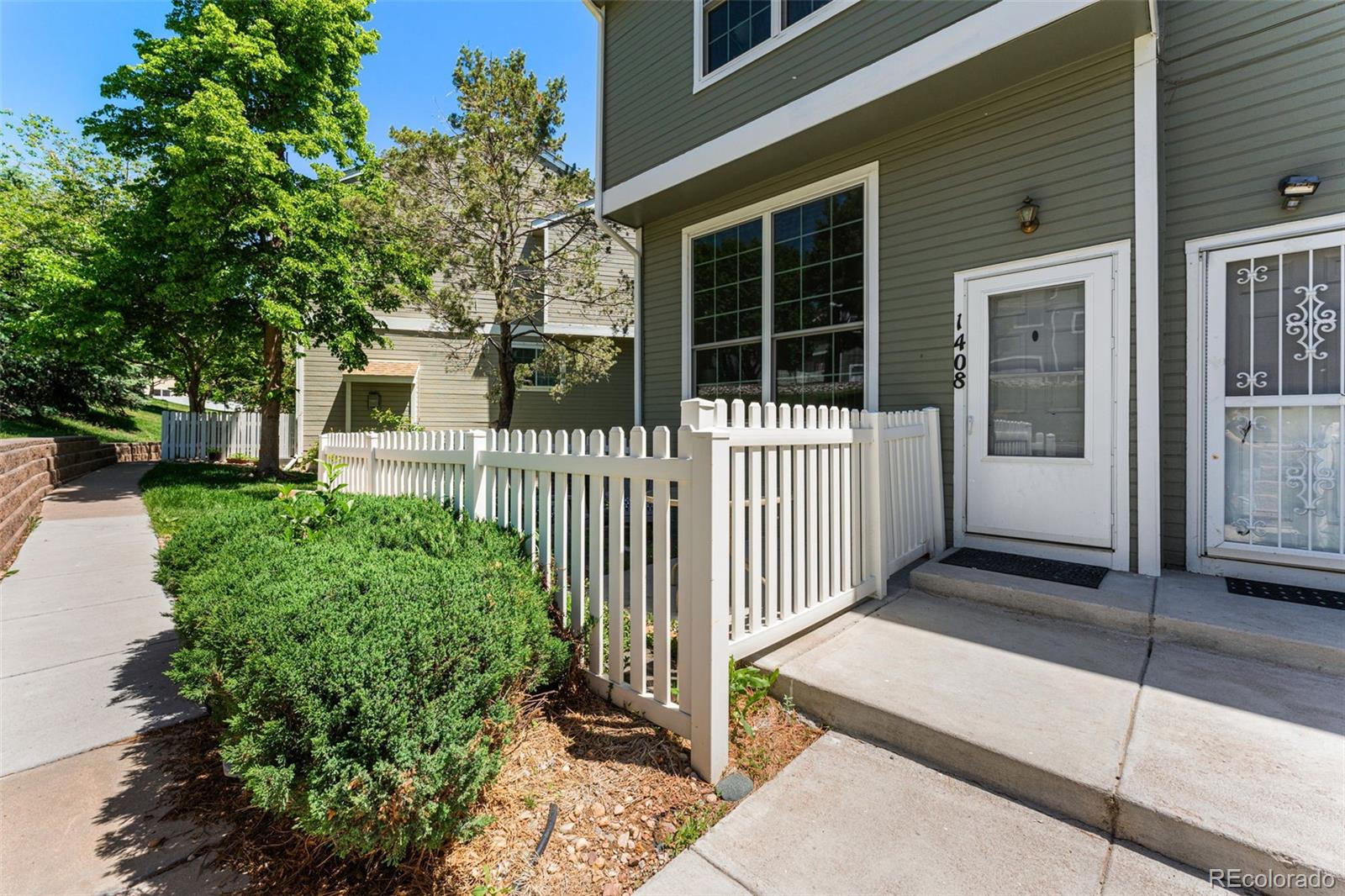 MLS Image #3 for 8199  welby road,denver, Colorado