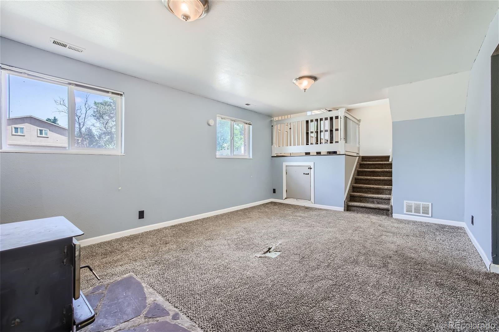 MLS Image #18 for 4717  palmer park boulevard,colorado springs, Colorado