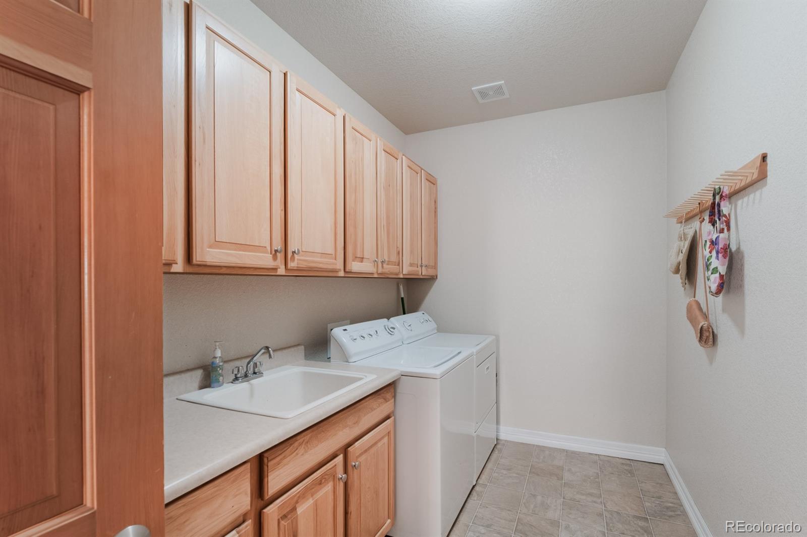 MLS Image #24 for 13564 w 86th drive,arvada, Colorado