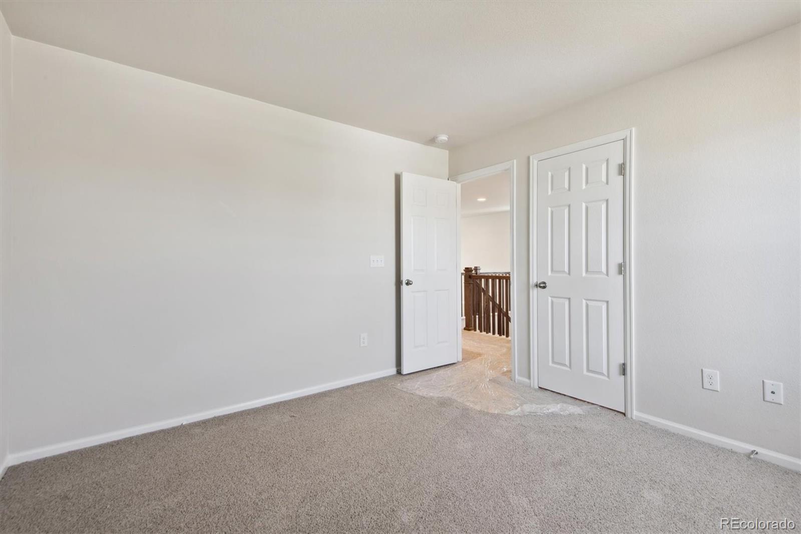 MLS Image #19 for 24574 e 37th avenue,aurora, Colorado