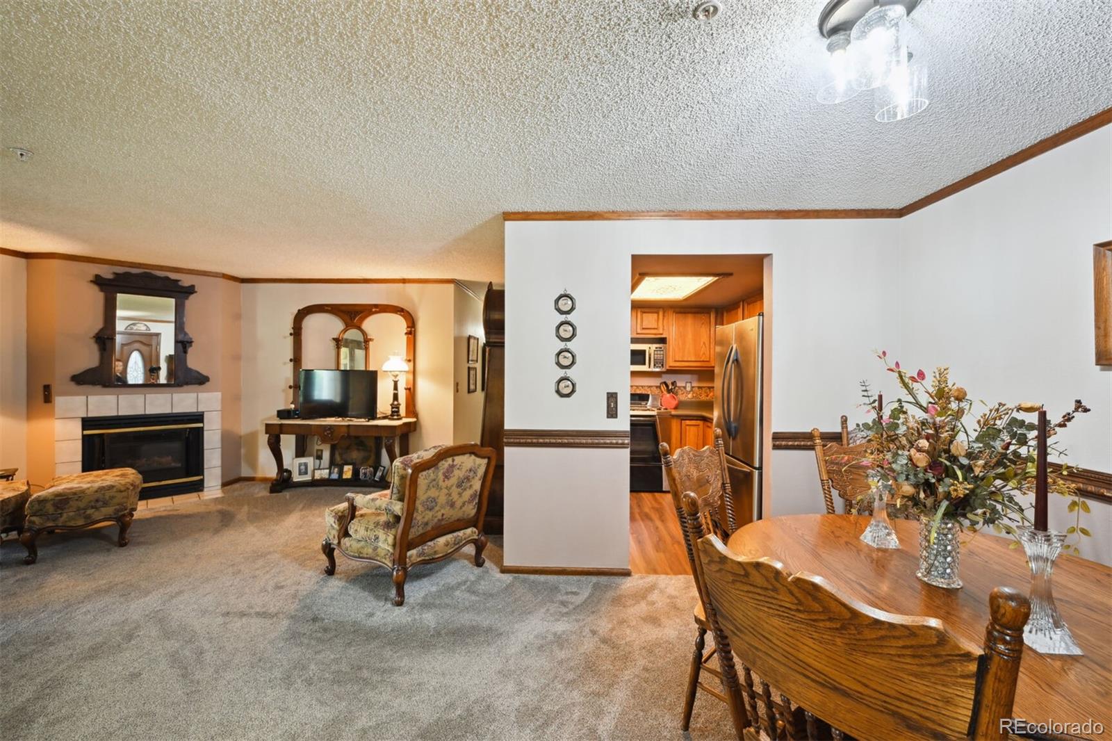 MLS Image #8 for 10520 w jewell avenue,lakewood, Colorado