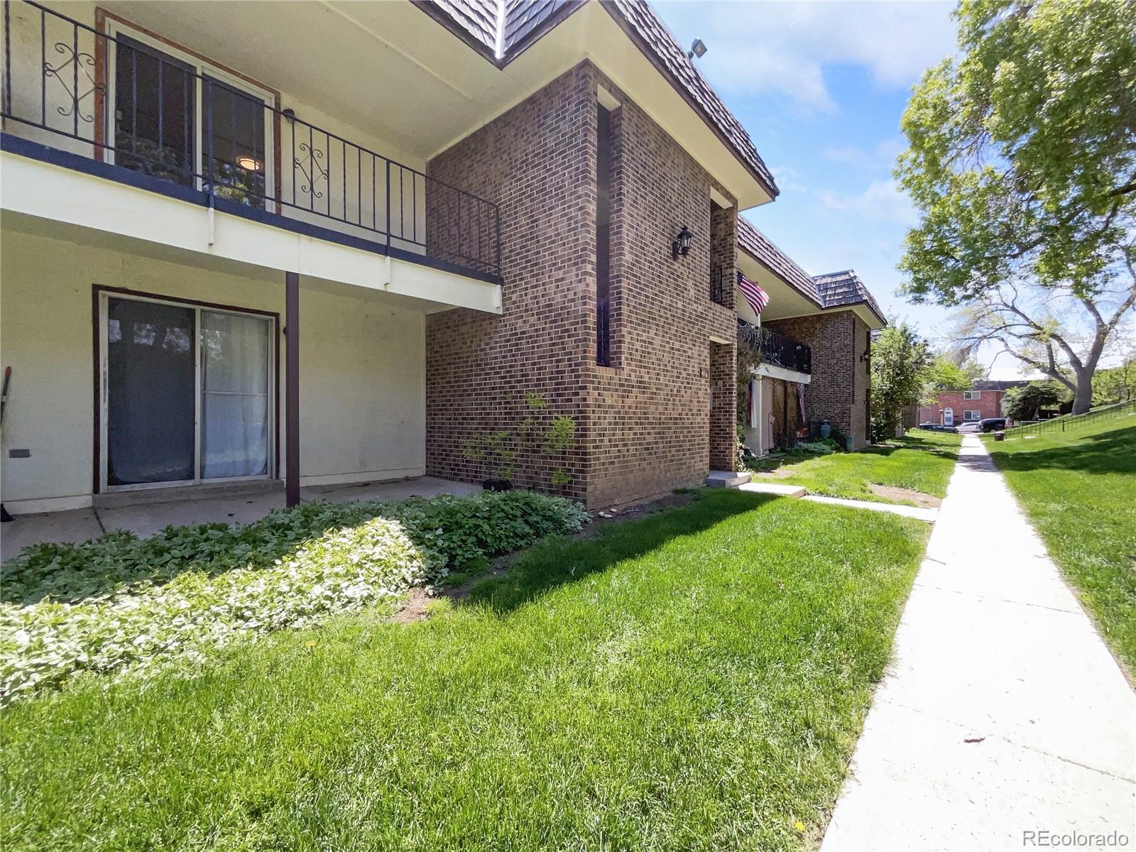 MLS Image #4 for 4565 s lowell boulevard,denver, Colorado