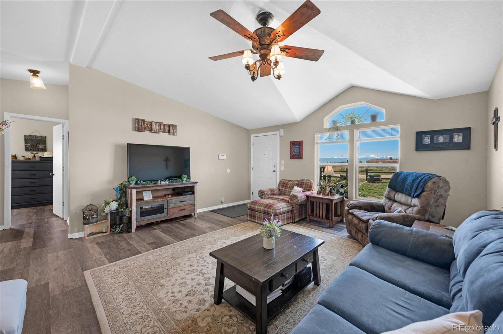 MLS Image #4 for 23935  blue roan circle,calhan, Colorado