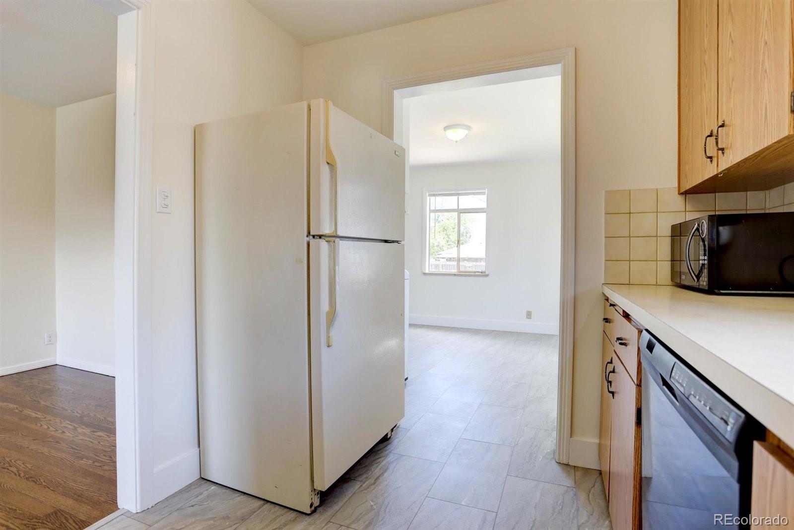 MLS Image #12 for 816 s raritan street,denver, Colorado