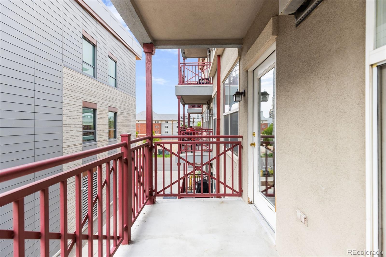 MLS Image #26 for 1767 n pearl street 207,denver, Colorado