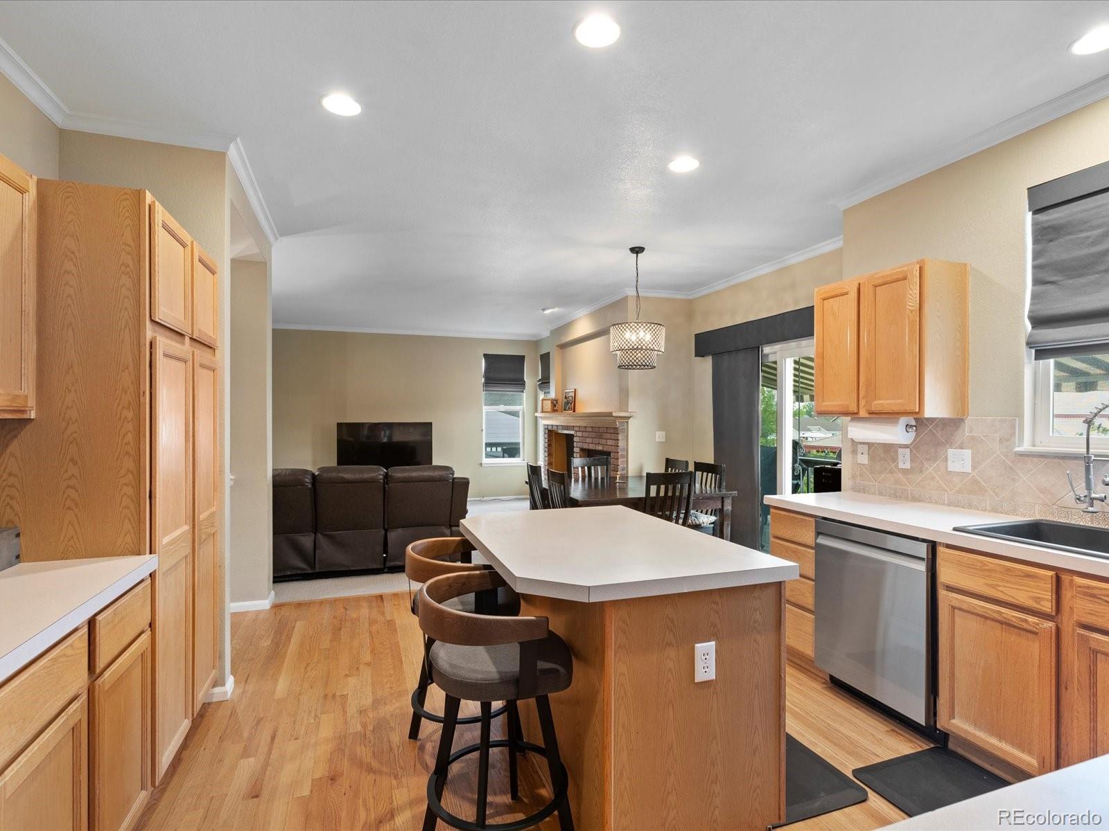 MLS Image #2 for 2920  signal creek place,thornton, Colorado