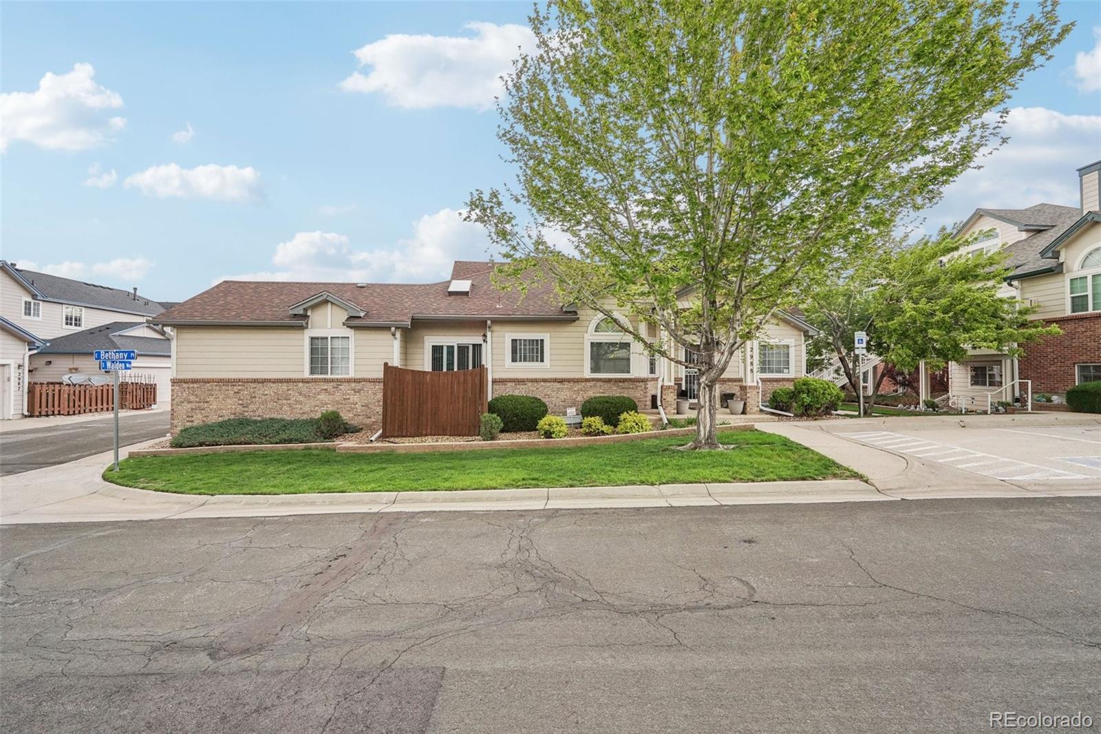 MLS Image #1 for 2988 s walden way,aurora, Colorado