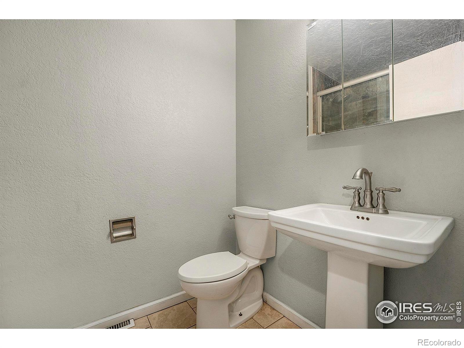 MLS Image #21 for 2520  29th avenue,greeley, Colorado