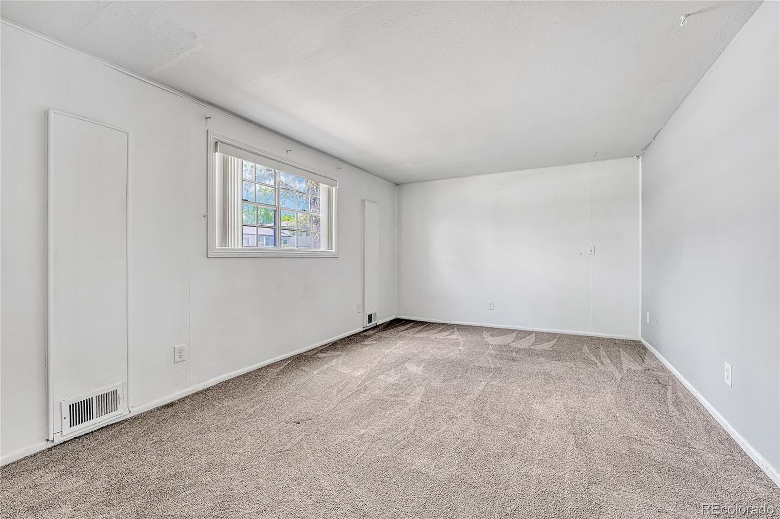 MLS Image #17 for 3082 s boston court,denver, Colorado