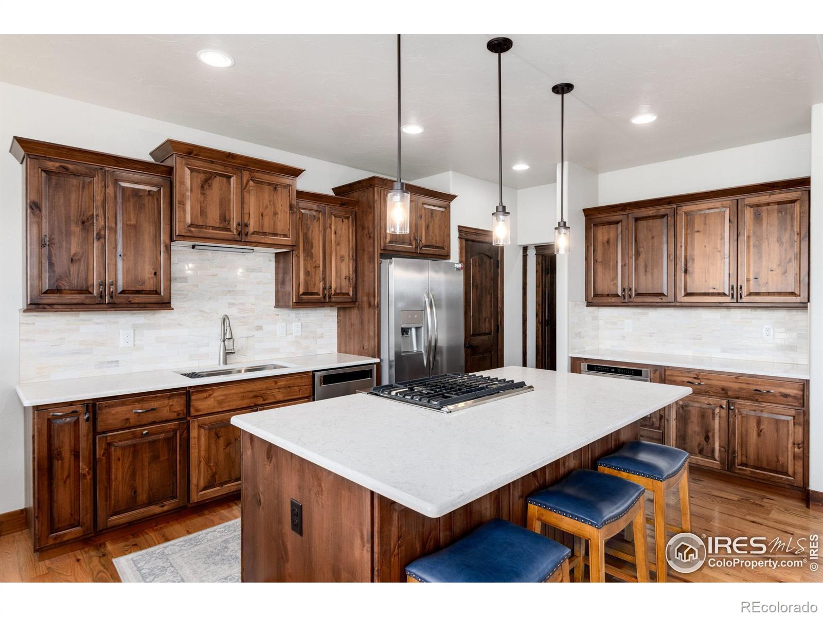 MLS Image #10 for 883  skipping stone court,timnath, Colorado