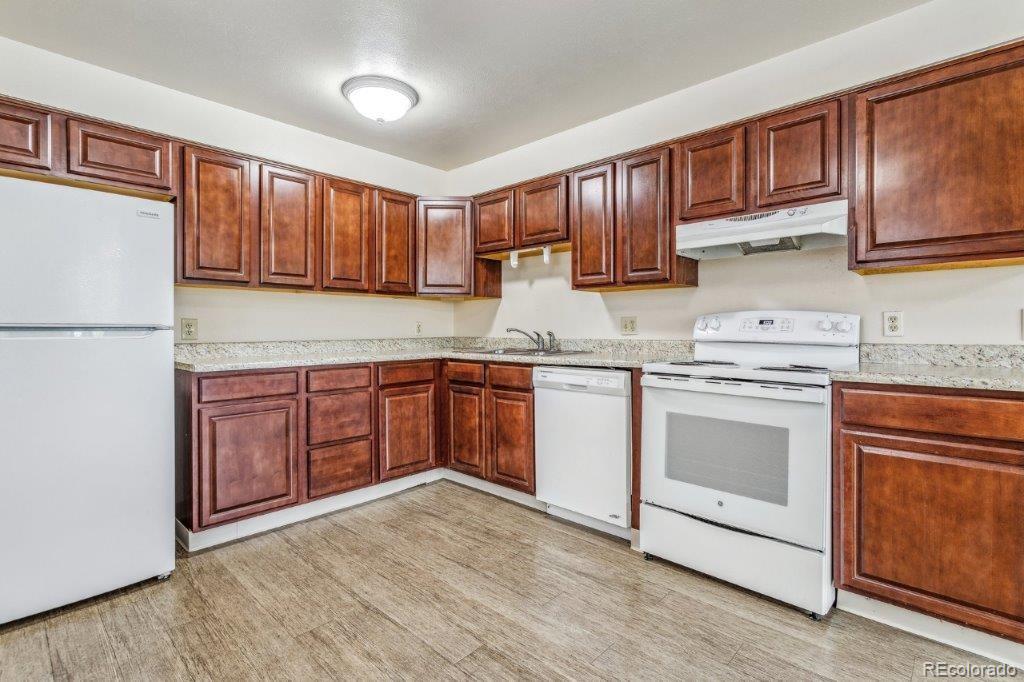 MLS Image #6 for 14946 e mexico drive,aurora, Colorado