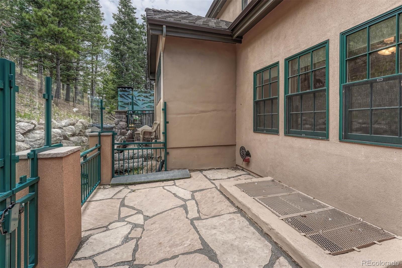 MLS Image #8 for 1265  log hollow point,colorado springs, Colorado