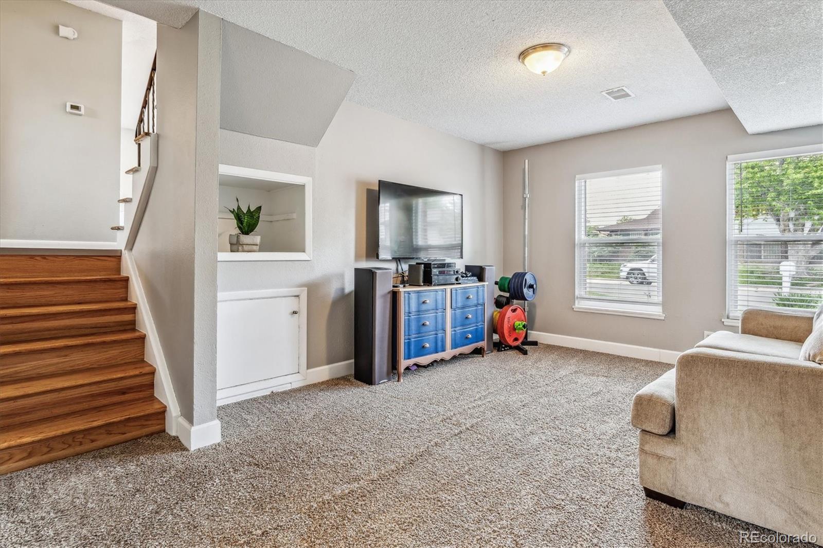 MLS Image #16 for 4844  scranton court,denver, Colorado