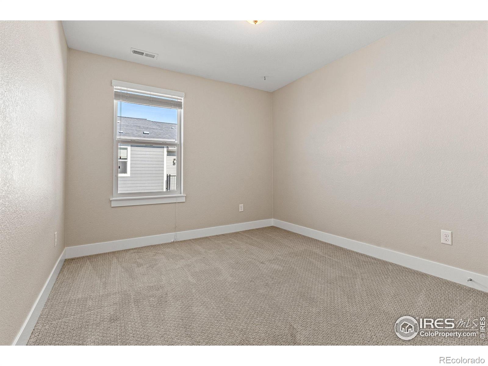 MLS Image #28 for 837  robert street,longmont, Colorado
