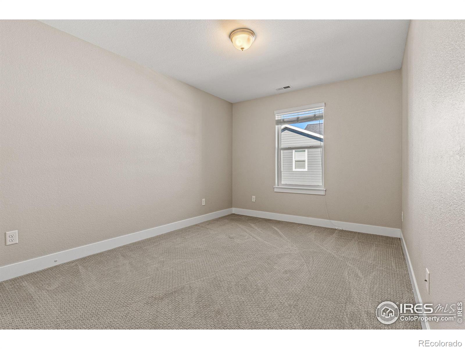MLS Image #29 for 837  robert street,longmont, Colorado
