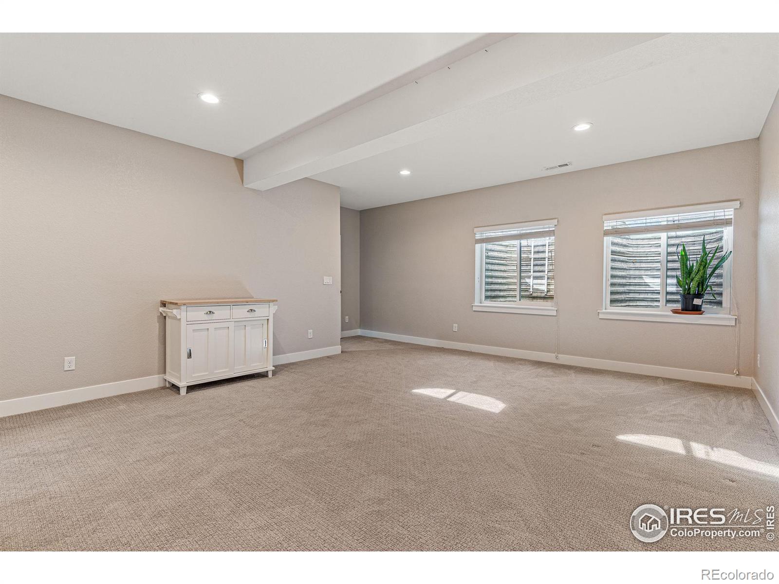 MLS Image #33 for 837  robert street,longmont, Colorado