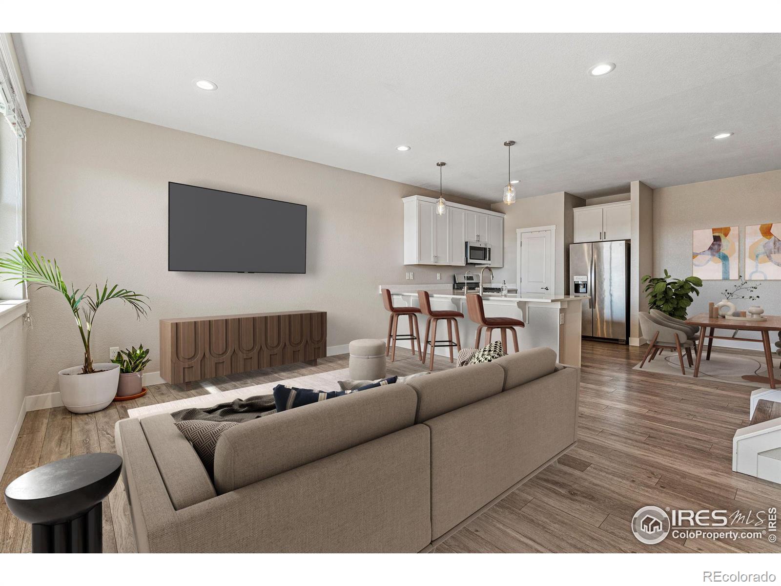 MLS Image #6 for 837  robert street,longmont, Colorado