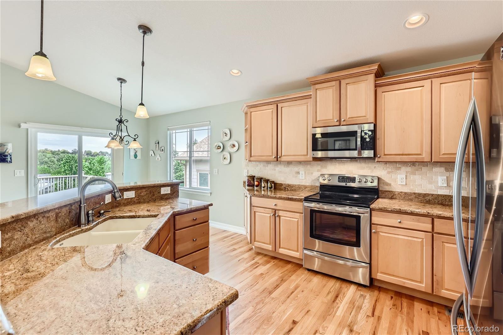 MLS Image #7 for 8199 w 67th avenue,arvada, Colorado