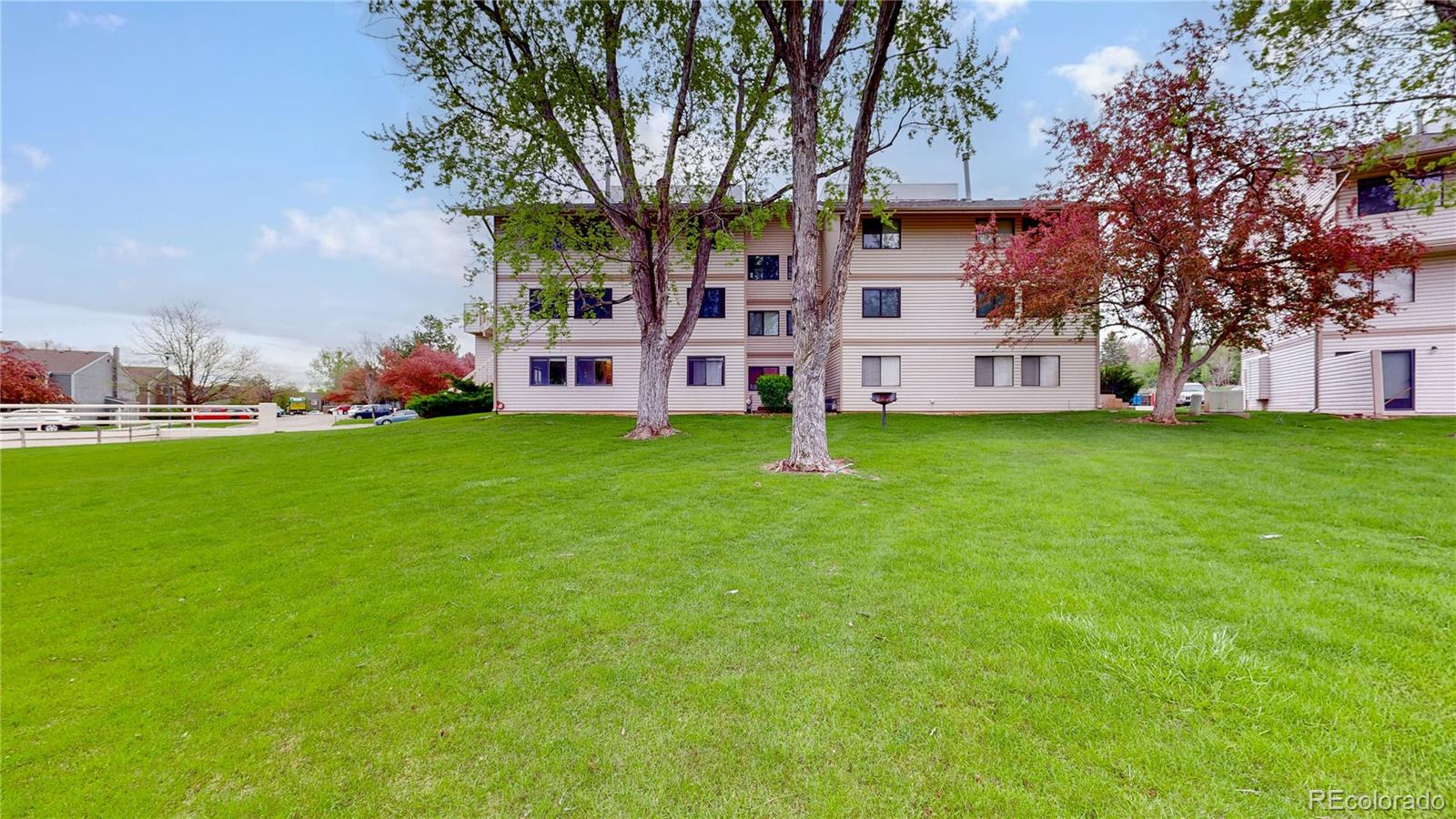 MLS Image #12 for 1705  heatheridge road,fort collins, Colorado