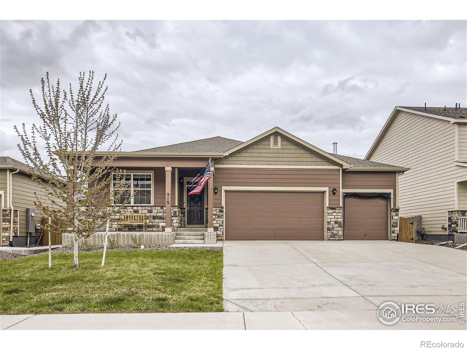 MLS Image #0 for 915  charlton drive,windsor, Colorado