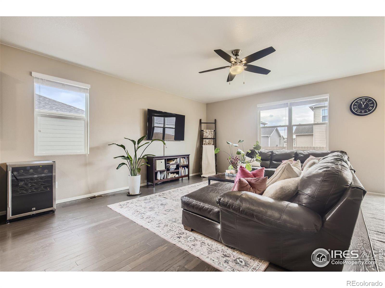 MLS Image #5 for 915  charlton drive,windsor, Colorado