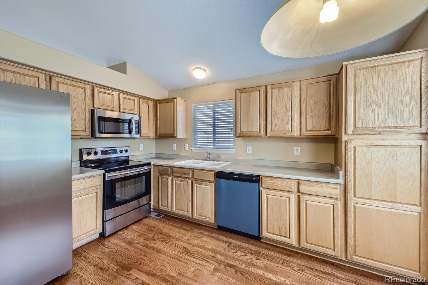 MLS Image #11 for 11487  kenton street,commerce city, Colorado