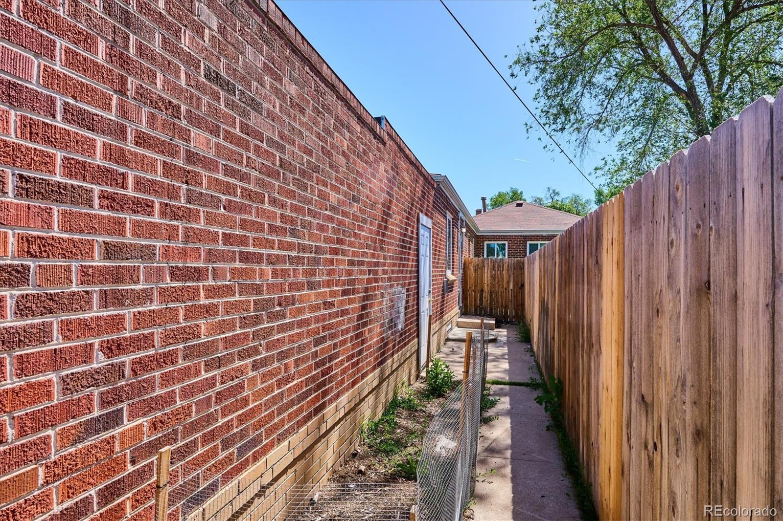 MLS Image #19 for 1545  willow street,denver, Colorado