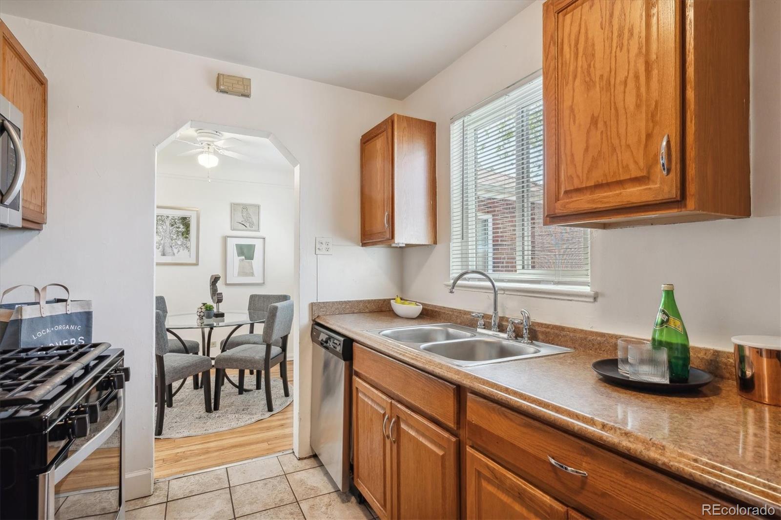 MLS Image #9 for 1545  willow street,denver, Colorado